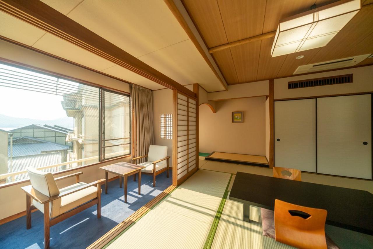 Hotel Miya Rikyu Hacukaiči Exteriér fotografie